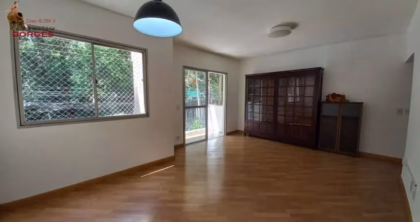 Local nobre-prox. metro-rico em armários, terraço, confira!!!