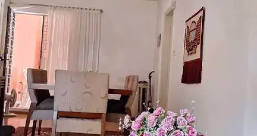 Casa com 4 dormitorios - 4 banheiros - 2 vagas - 200m².