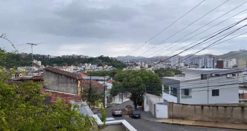 OPORTUNIDADE!! CASA ESQUINA / IDEAL