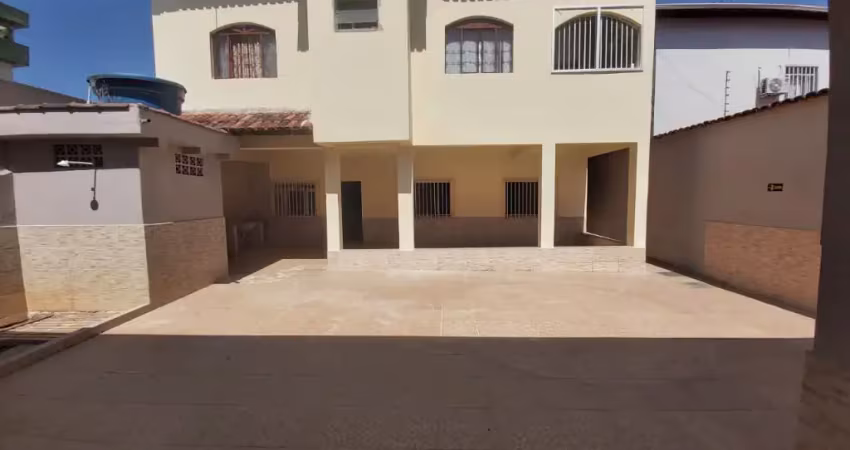 Casa com 5 quartos à venda na Cidade Nobre, Ipatinga 