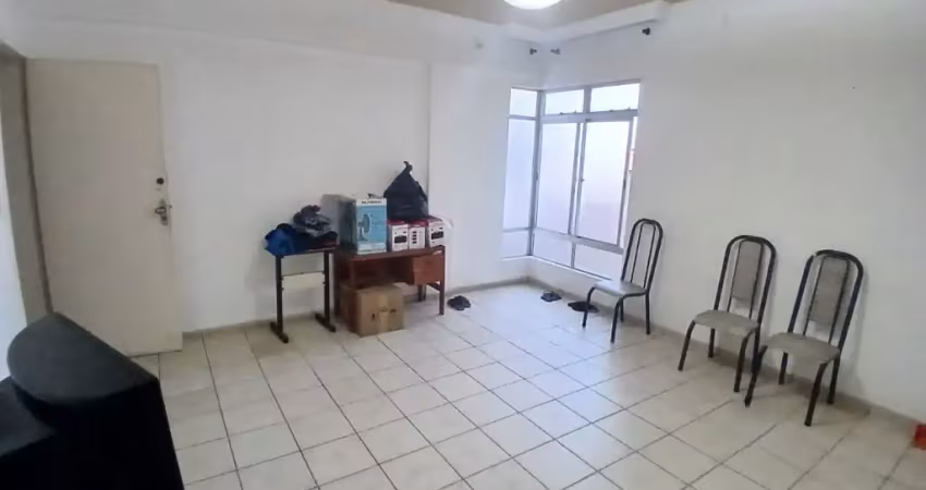 Peço oportunidade - ótima localização - bairro iguaçu / ipatinga