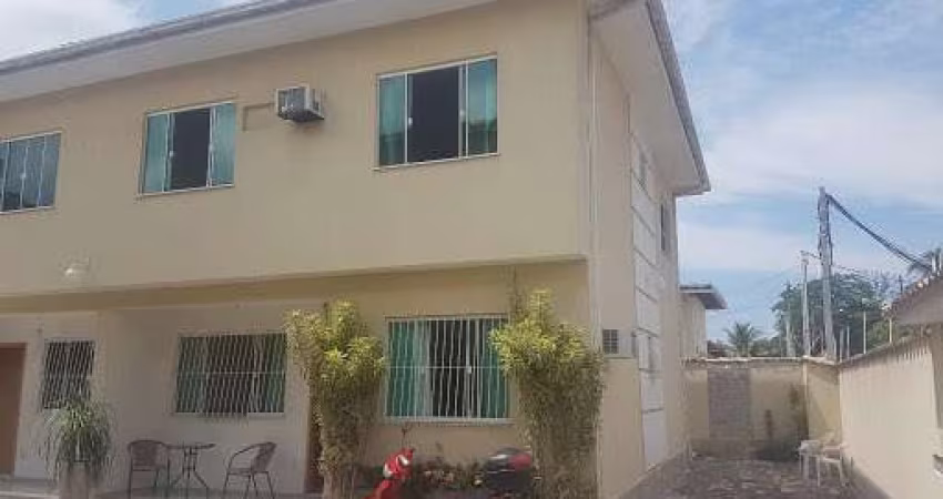 Casa com 4 dormitórios à venda, 137 m² por R$ 600.000,00 - Costazul - Rio das Ostras/RJ