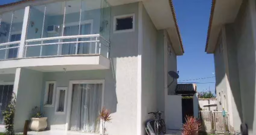 Casa à venda, 137 m² por R$ 450.000,00 - Ouro Verde - Rio das Ostras/RJ