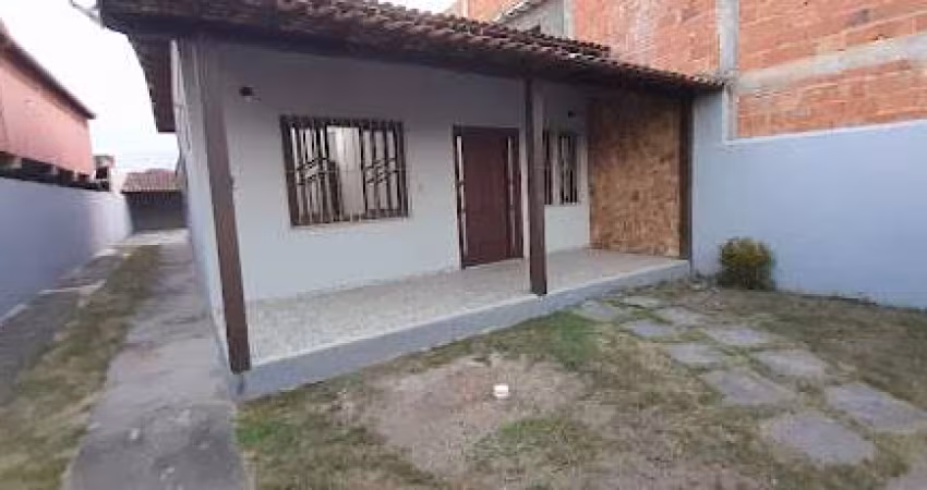 Casa com 2 dormitórios à venda, 108 m² por R$ 280.000,00 - Cidade Praiana - Rio das Ostras/RJ