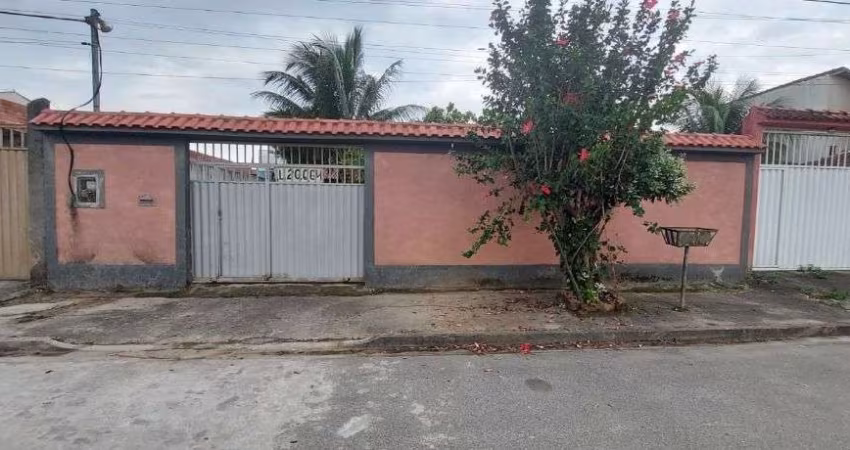 Casa à venda, 192 m² por R$ 250.000,00 - Cidade Beira Mar - Rio das Ostras/RJ