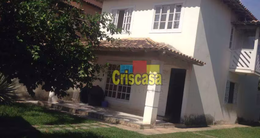 Bela casa duplex em terreno inteiro, independente, 3 quartos