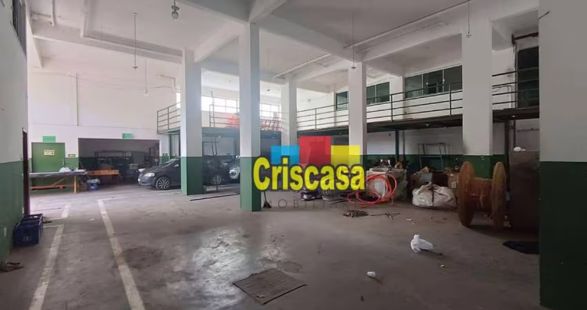 Galpão para alugar, 382 m² por R$ 15.000,00/mês - Granja dos Cavaleiros - Macaé/RJ