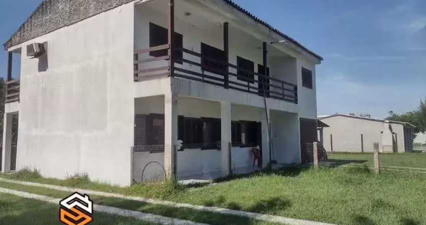 Excelente sobrado com vista para o mar, balneário ipiranga