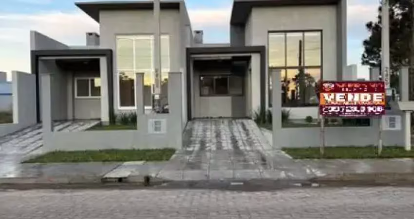Casa a venda com 3 dormitórios  e piscina no centro - imbé/rs
