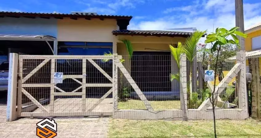 Residência à venda localizada a 300 metros da beira-mar!