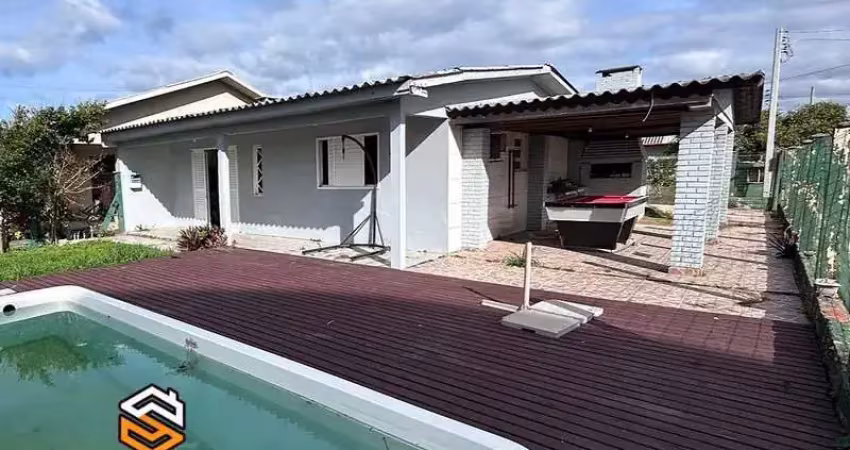 Bela residência próxima ao mar de esquina à venda em imbé.