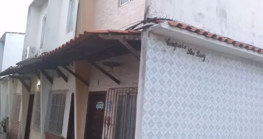Casa à venda na Rua Brilhantes, Portinho, Cabo Frio