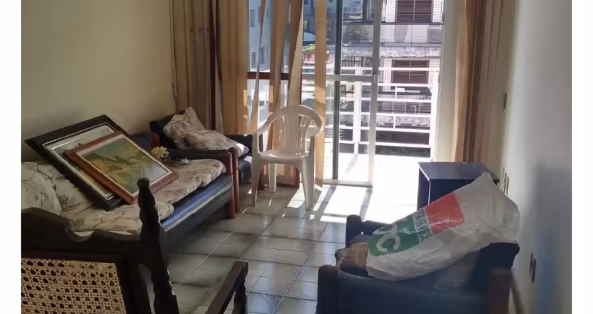 Excelente Apartamento uma Quadra da Praia do Forte