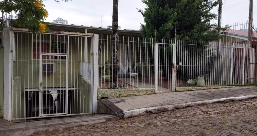 Casa com 3 quartos à venda no Guarani, Novo Hamburgo 