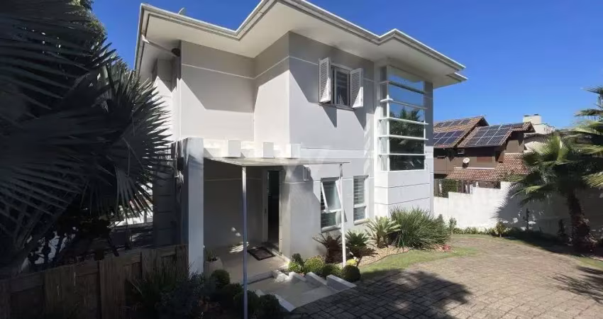 Casa com 3 quartos à venda no Centro, Campo Bom 