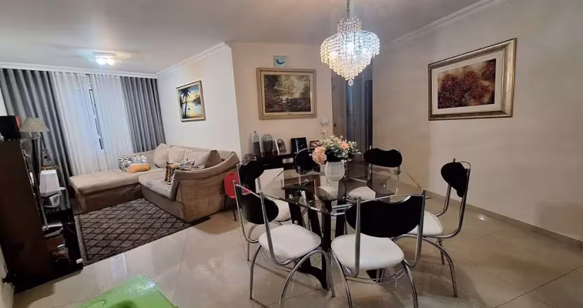 Apartamento à venda no centro de curitiba-pr: 3 quartos, 1 suíte, 2 salas, 96,90 m² de área.