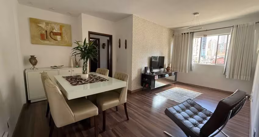Apartamento curitiba centro próximo ao shopping curitiba e estação com 2 quartos cozinha reformada