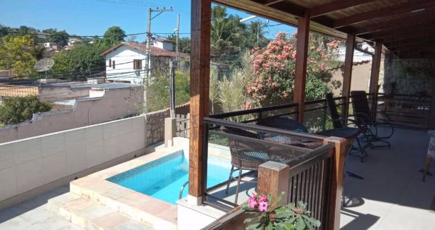 Casa com 4 dormitórios à venda, 190 m² por R$ 850.000,00 - Maria Paula - Niterói/RJ