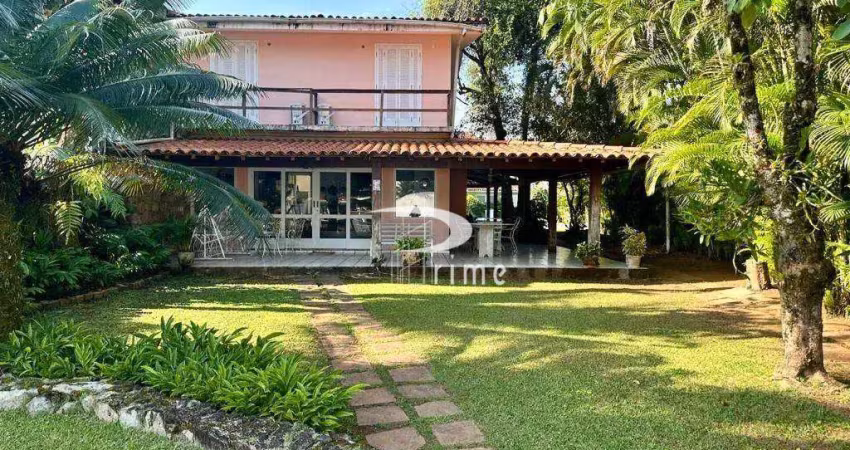 Casa com 5 dormitórios à venda, 300 m² por r$ 3.500.000,00 - frade (cunhambebe) - angra dos reis/rj
