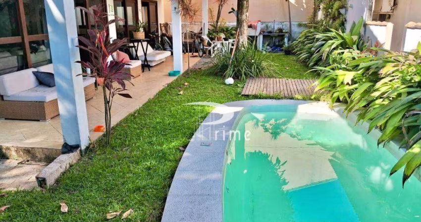Casa com 3 dormitórios à venda, 246 m² por R$ 875.000,00 - Piratininga - Niterói/RJ