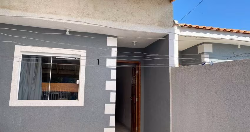 Casa com 2 quartos à venda na Rua Jornalista Emílio Zola Florenzano, 198, Tatuquara, Curitiba