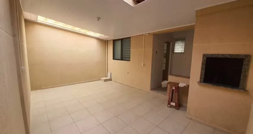 Casa com 3 quartos à venda na Travessa Equador, 60, Cidade Jardim, São José dos Pinhais