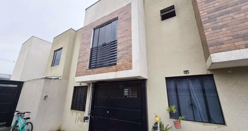 Casa em condomínio fechado com 2 quartos para alugar na Rua Luiz Machuca, 282, Alto Boqueirão, Curitiba