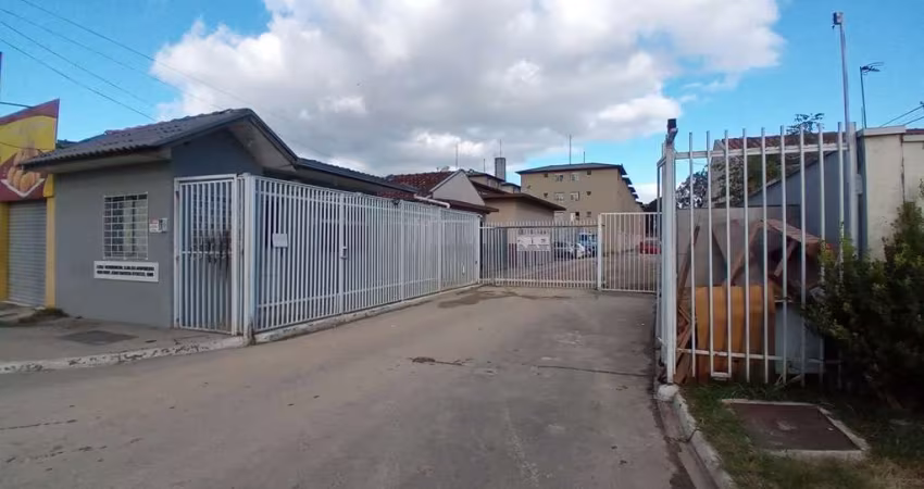 Apartamento com 2 quartos para alugar na Avenida Prefeito João Batista Stocco, 1609, São Gabriel, Colombo