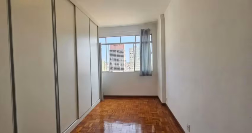 Apartamento no Centro de Bauru à Venda – 75m², Reformado, Vista Privilegiada e Preço Imbatível!