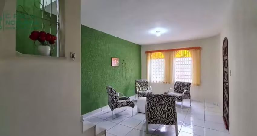 Casa com 5 quartos à venda no Jardim Ana Emilia, Taubaté 