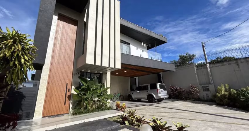 Casa com 4 quartos à venda no Condomínio San Marco, Taubaté 