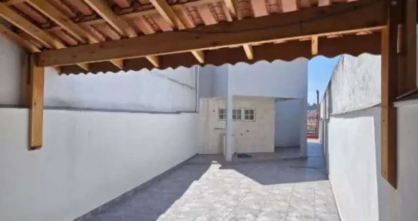 Linda casa de 120m², 2 dormitórios, 4 vagas de garagem, terraço para locação no intercap, taboão da serra / sp
