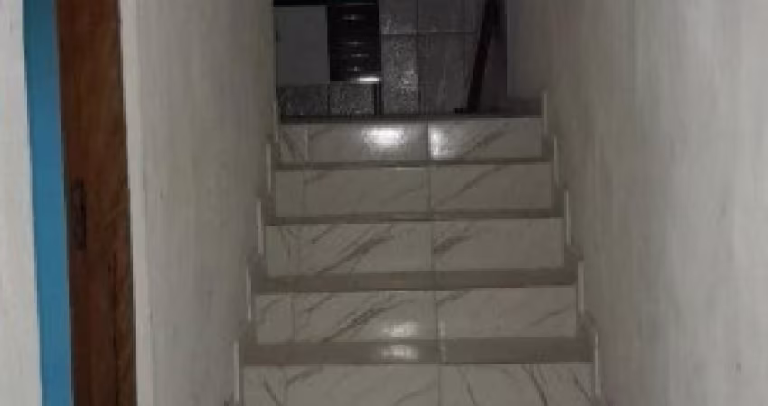 Casa de 2 dormitórios para locação 56m² parque monte alegre / taboão da serra sp