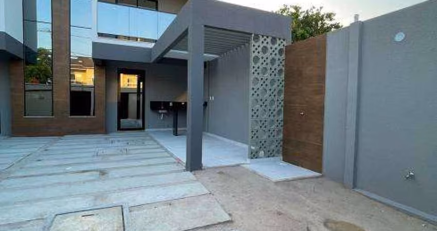Casa de condomínio para venda possui 120 metros quadrados com 3 quartos