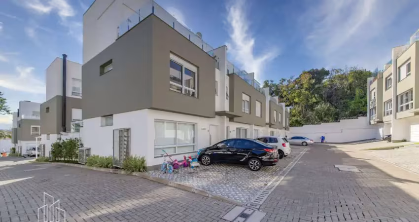 Casa em condomínio fechado com 3 quartos à venda na Rua Intendente Alfredo Azevedo, 399, Teresópolis, Porto Alegre