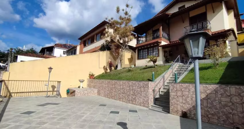 Casa em condomínio para venda em teresópolis, agriões, 4 dormitórios, 1 suíte, 4 banheiros, 3 vagas