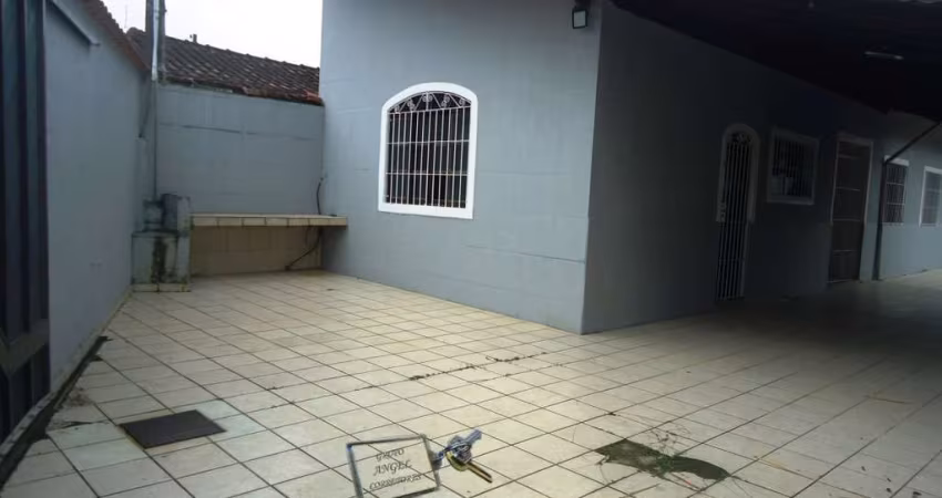 Casa Padrão para Venda em Jardim Real Praia Grande-SP