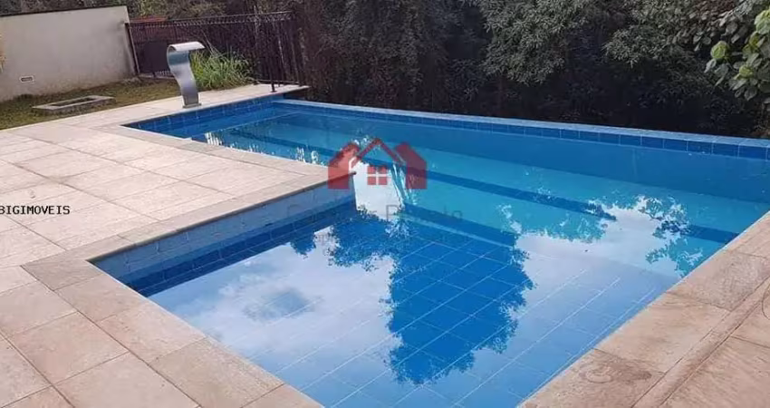 Casa em Condomínio para Venda em Santana de Parnaíba, Tarumã, 4 dormitórios, 1 suíte, 6 banheiros, 4 vagas