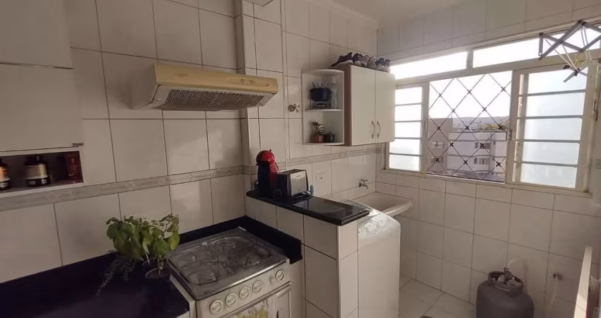 Apartamento com 2 dormitórios à venda, 64 m² por R$ 350.000,00 - Jardim Nova São João - São João da