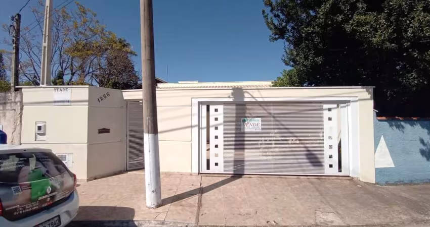 Casa com 3 dormitórios à venda, 160 m² por R$ 550.000,00 - Centro - Águas da Prata/SP