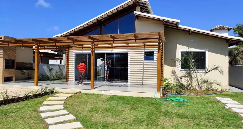 Casa nova em condomínio 4 quartos com piscina privativa