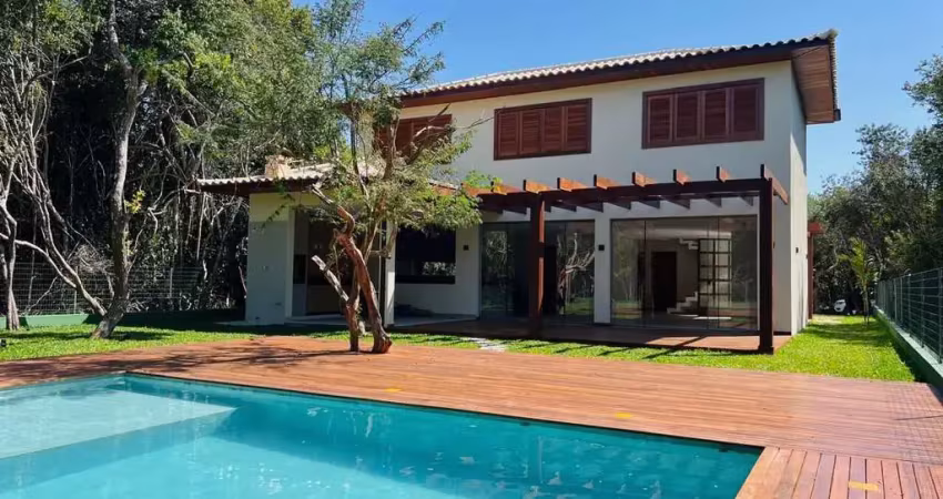 Casa  alto padrão em condomínio jardim do lago / búzios