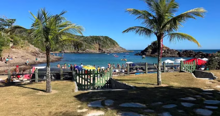 Terreno frente ao mar em condomínio, ferradurinha / búzios.