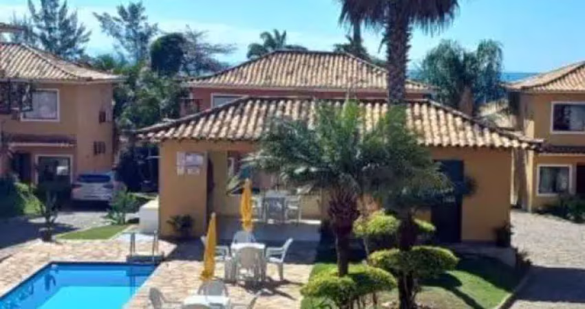 Casa em condomínio com 2 quartos, próximo mà praia rasa