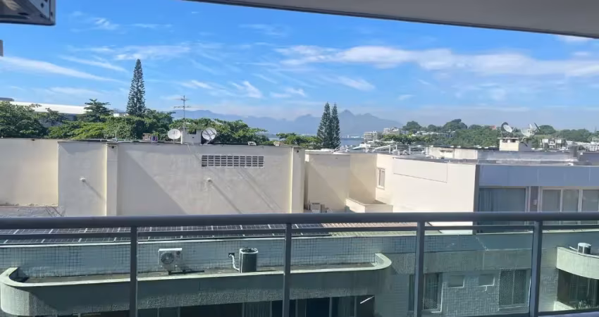 Apartamento condomínio Ilha Bela