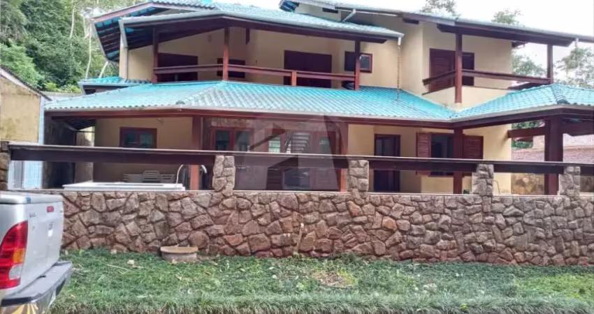 Sobrado com 6 dormitórios à venda por r$ 1.690.000,00 - park imperial - caraguatatuba/sp - so0222
