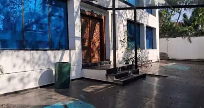 Casa comercial para alugar – 1.250m² – em frente ao jockey club – jardim everest, zona sul de são paulo