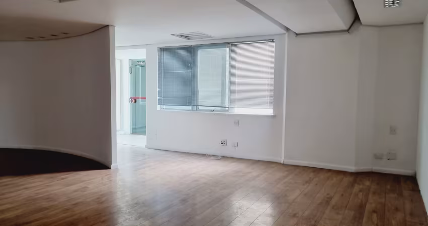Ótima sala comercial na berrini, locação! próximo ao shopping morumbi