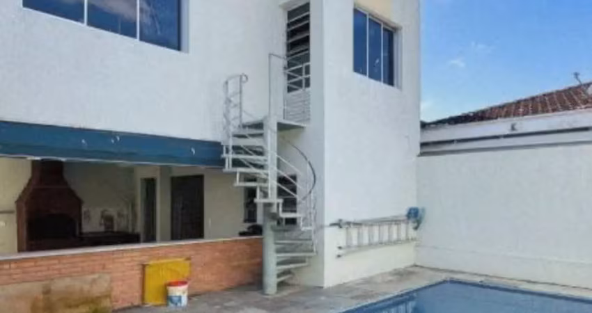 Casa em condomínio fechado com 3 quartos para alugar na Rua Albano Eugênio Dahmer, 286, Pinus Park, Cotia