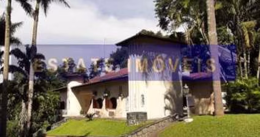 Casa em Condomínio para Venda em Arujá, Arujázinho I, II e III, 5 dormitórios, 2 suítes, 4 banheiros, 6 vagas